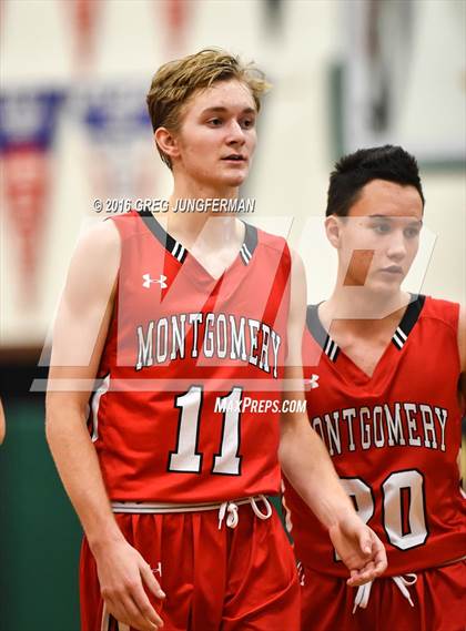 Thumbnail 2 in Montgomery vs. Cardinal Newman photogallery.