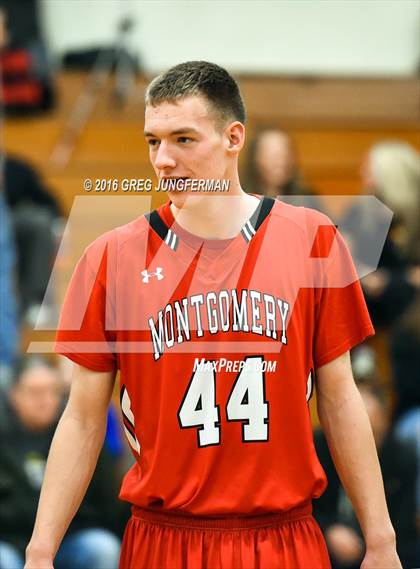 Thumbnail 1 in Montgomery vs. Cardinal Newman photogallery.