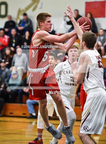Thumbnail 1 in Montgomery vs. Cardinal Newman photogallery.