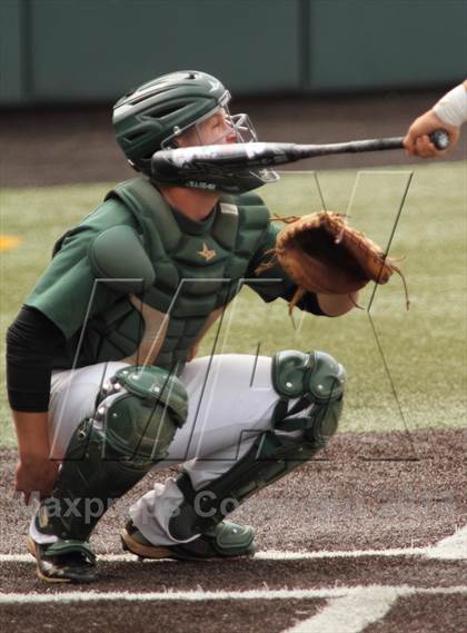 Thumbnail 3 in Carroll vs. Eisenhower (KSHSAA 5A Playoff) photogallery.