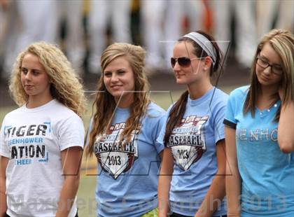 Thumbnail 3 in Carroll vs. Eisenhower (KSHSAA 5A Playoff) photogallery.
