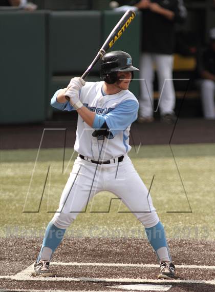 Thumbnail 2 in Carroll vs. Eisenhower (KSHSAA 5A Playoff) photogallery.