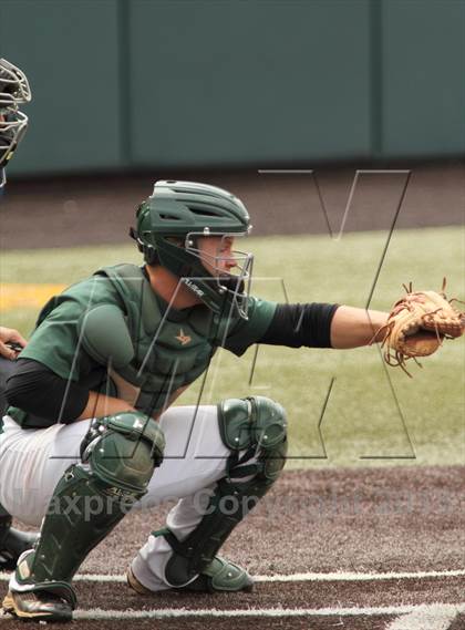 Thumbnail 1 in Carroll vs. Eisenhower (KSHSAA 5A Playoff) photogallery.