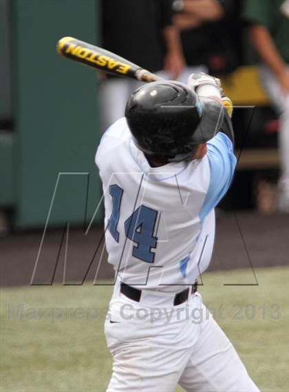 Thumbnail 3 in Carroll vs. Eisenhower (KSHSAA 5A Playoff) photogallery.