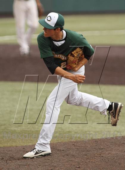 Thumbnail 3 in Carroll vs. Eisenhower (KSHSAA 5A Playoff) photogallery.