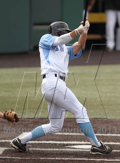 Thumbnail 3 in Carroll vs. Eisenhower (KSHSAA 5A Playoff) photogallery.