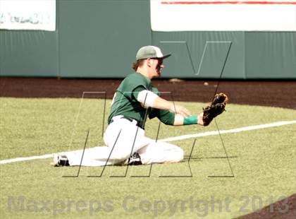 Thumbnail 1 in Carroll vs. Eisenhower (KSHSAA 5A Playoff) photogallery.