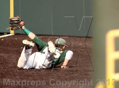 Thumbnail 2 in Carroll vs. Eisenhower (KSHSAA 5A Playoff) photogallery.