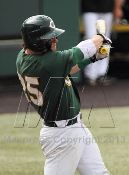 Thumbnail 1 in Carroll vs. Eisenhower (KSHSAA 5A Playoff) photogallery.