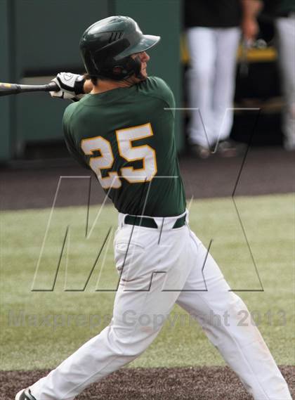 Thumbnail 2 in Carroll vs. Eisenhower (KSHSAA 5A Playoff) photogallery.