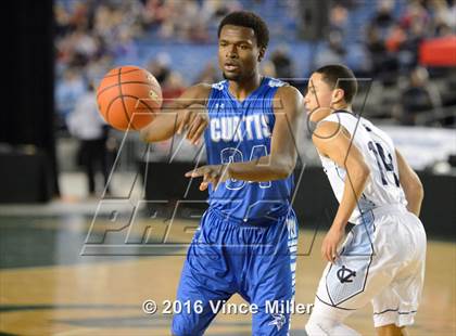 Thumbnail 2 in Curtis vs Central Valley (WIAA 4A Quarterfinal) photogallery.
