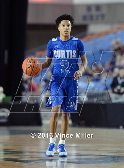 Thumbnail 1 in Curtis vs Central Valley (WIAA 4A Quarterfinal) photogallery.