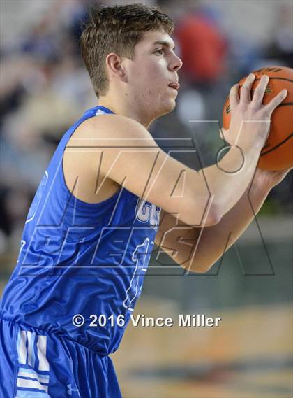 Thumbnail 3 in Curtis vs Central Valley (WIAA 4A Quarterfinal) photogallery.