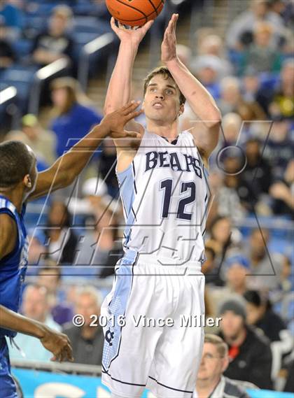 Thumbnail 3 in Curtis vs Central Valley (WIAA 4A Quarterfinal) photogallery.