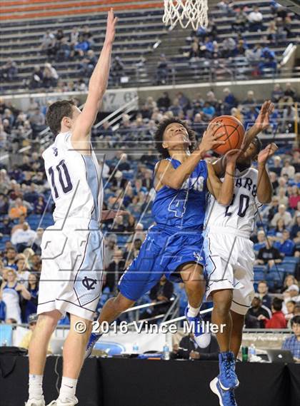 Thumbnail 3 in Curtis vs Central Valley (WIAA 4A Quarterfinal) photogallery.
