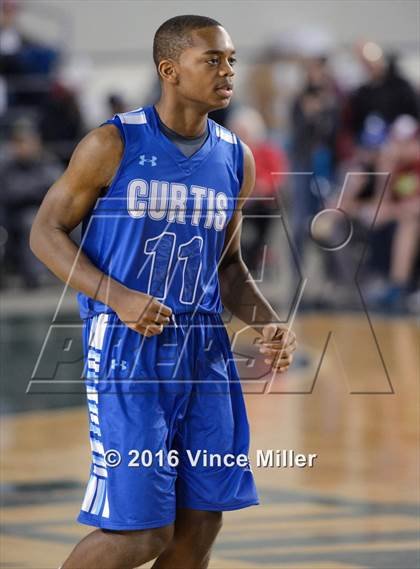 Thumbnail 2 in Curtis vs Central Valley (WIAA 4A Quarterfinal) photogallery.