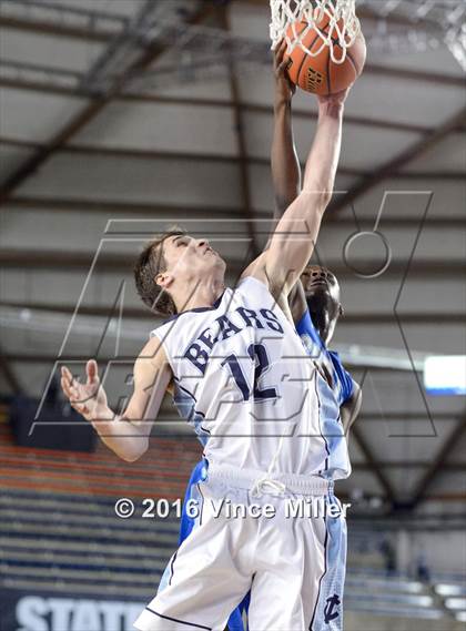 Thumbnail 1 in Curtis vs Central Valley (WIAA 4A Quarterfinal) photogallery.