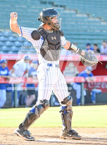 Thumbnail 1 in Yuma Catholic vs. Valley Christian (AIA 3A Final) photogallery.
