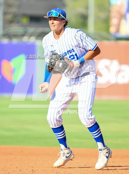 Thumbnail 2 in Yuma Catholic vs. Valley Christian (AIA 3A Final) photogallery.