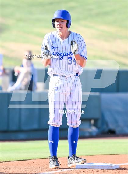 Thumbnail 2 in Yuma Catholic vs. Valley Christian (AIA 3A Final) photogallery.