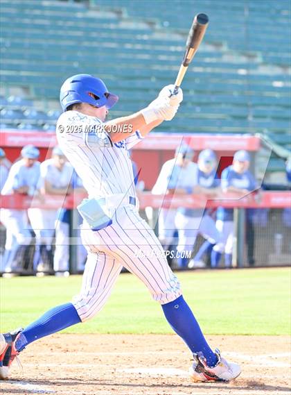 Thumbnail 2 in Yuma Catholic vs. Valley Christian (AIA 3A Final) photogallery.