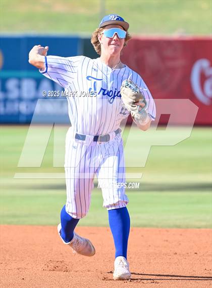 Thumbnail 3 in Yuma Catholic vs. Valley Christian (AIA 3A Final) photogallery.