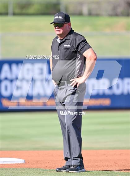 Thumbnail 2 in Yuma Catholic vs. Valley Christian (AIA 3A Final) photogallery.