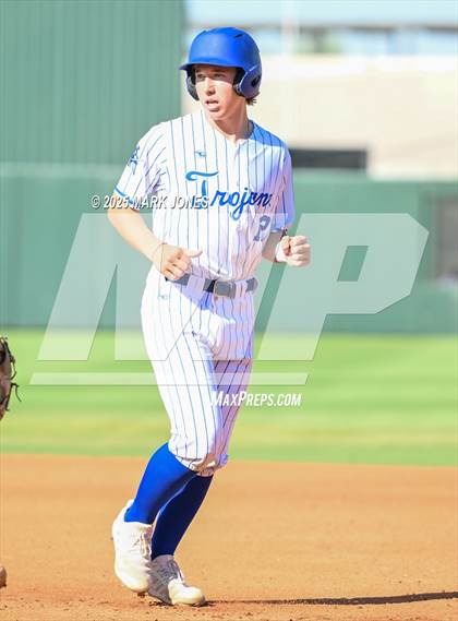 Thumbnail 2 in Yuma Catholic vs. Valley Christian (AIA 3A Final) photogallery.