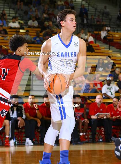 Thumbnail 3 in Santa Margarita vs. Centennial (Nike Extravaganza) photogallery.