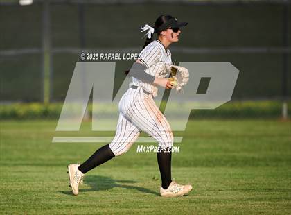 Thumbnail 1 in Lamar Consolidated vs. Galena Park (UIL 5A D1 Softball Bi-District) photogallery.