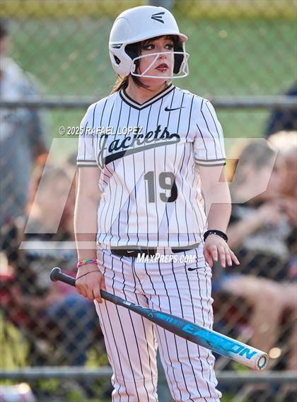 Thumbnail 1 in Lamar Consolidated vs. Galena Park (UIL 5A D1 Softball Bi-District) photogallery.