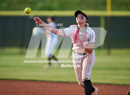 Thumbnail 1 in Lamar Consolidated vs. Galena Park (UIL 5A D1 Softball Bi-District) photogallery.