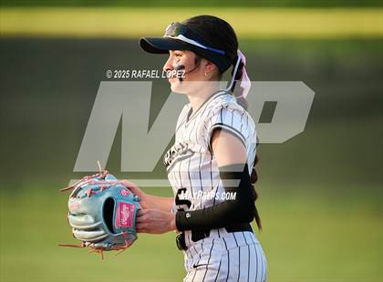 Thumbnail 3 in Lamar Consolidated vs. Galena Park (UIL 5A D1 Softball Bi-District) photogallery.