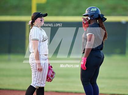 Thumbnail 3 in Lamar Consolidated vs. Galena Park (UIL 5A D1 Softball Bi-District) photogallery.