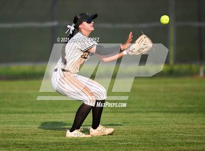 Thumbnail 3 in Lamar Consolidated vs. Galena Park (UIL 5A D1 Softball Bi-District) photogallery.