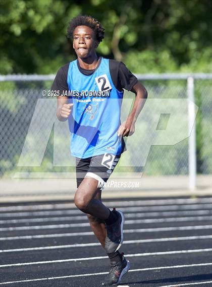 Thumbnail 3 in Gateway Conference Championships (1600m) photogallery.