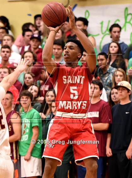 Thumbnail 1 in Saint Mary's vs. Cardinal Newman (CIF NorCal Regional D4 Playoff) photogallery.
