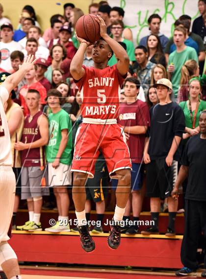 Thumbnail 3 in Saint Mary's vs. Cardinal Newman (CIF NorCal Regional D4 Playoff) photogallery.