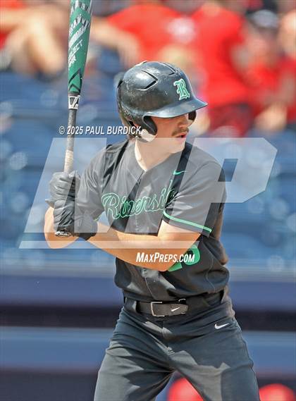 Thumbnail 2 in Mount Carmel vs. Riverside (PIAA 3A Championship) photogallery.
