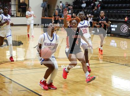 Thumbnail 3 in Henderson vs Gladewater (Bobcat Classic) photogallery.