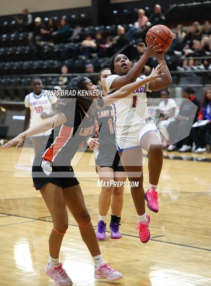 Thumbnail 1 in Henderson vs Gladewater (Bobcat Classic) photogallery.