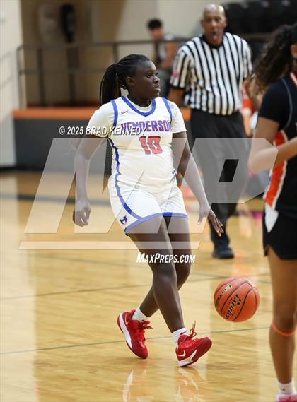 Thumbnail 2 in Henderson vs Gladewater (Bobcat Classic) photogallery.