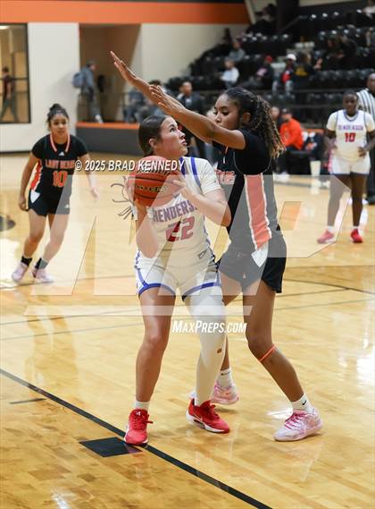 Thumbnail 1 in Henderson vs Gladewater (Bobcat Classic) photogallery.