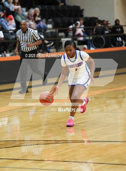 Thumbnail 3 in Henderson vs Gladewater (Bobcat Classic) photogallery.