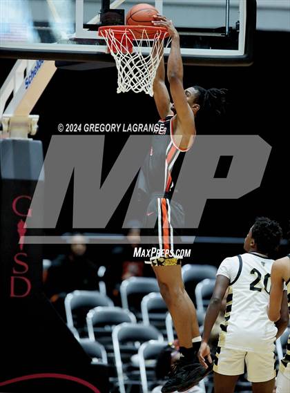 Thumbnail 3 in Lancaster vs The Colony (UIL 5A Basketball Regional Finals) photogallery.