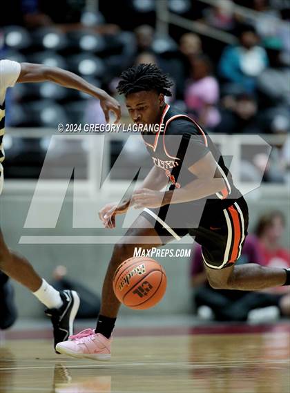 Thumbnail 1 in Lancaster vs The Colony (UIL 5A Basketball Regional Finals) photogallery.