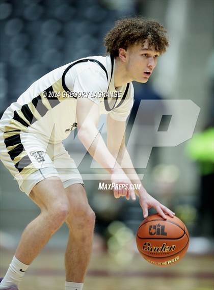 Thumbnail 1 in Lancaster vs The Colony (UIL 5A Basketball Regional Finals) photogallery.