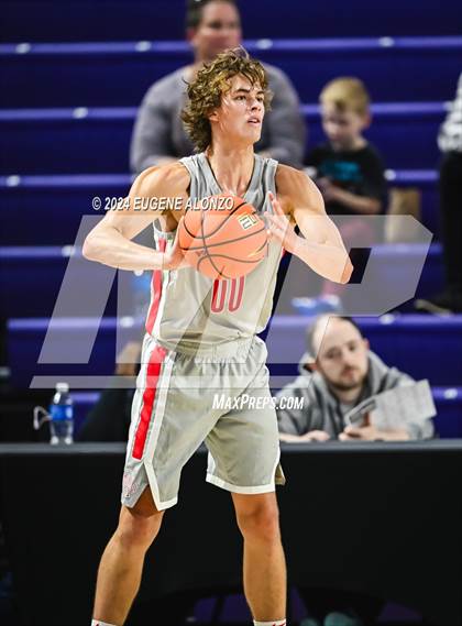 Thumbnail 2 in Windermere Prep vs. Mater Dei (City of Palms Classic) photogallery.