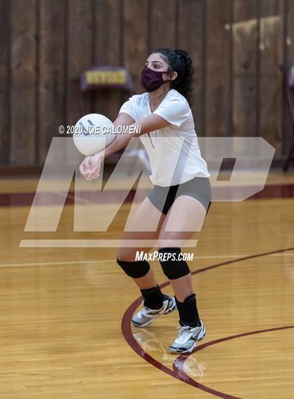 Thumbnail 3 in Poteet @ Devine photogallery.