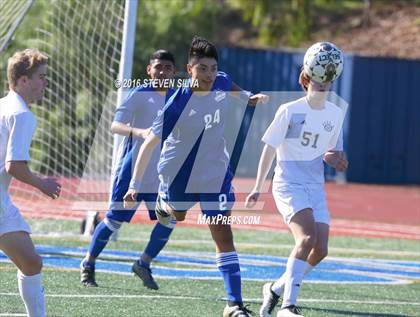 Thumbnail 1 in San Diego vs. Westview (25th Annual San Diego Holiday Tournament) photogallery.